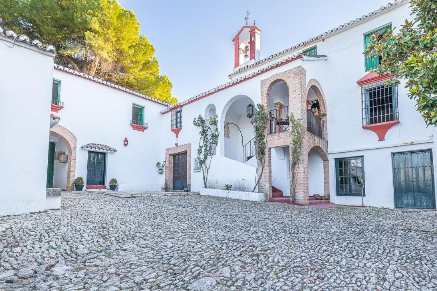 Patio Empedrado 