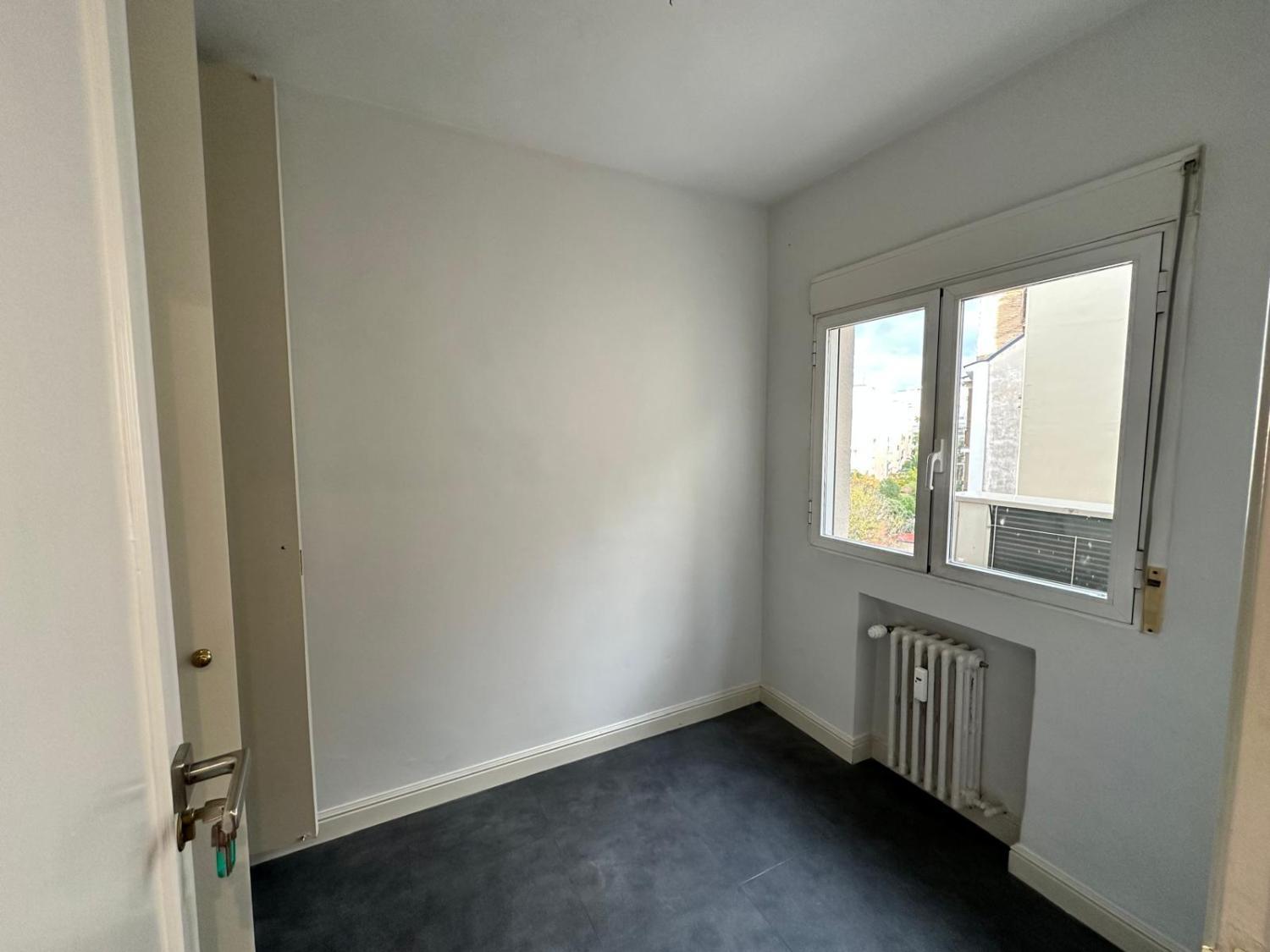 DORMITORIO  SERVICIO Y SU BAÑO