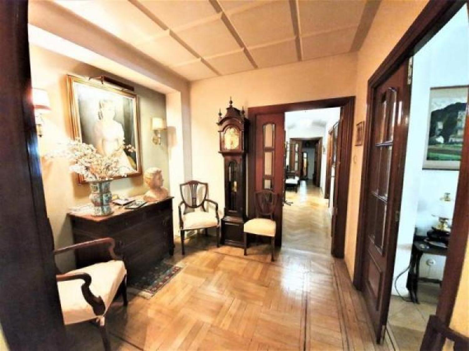https://www.eoelite.com/uploads/inmuebles/f7d402d29dd91d624603d0447a1b3a073f687eb1.jpeg